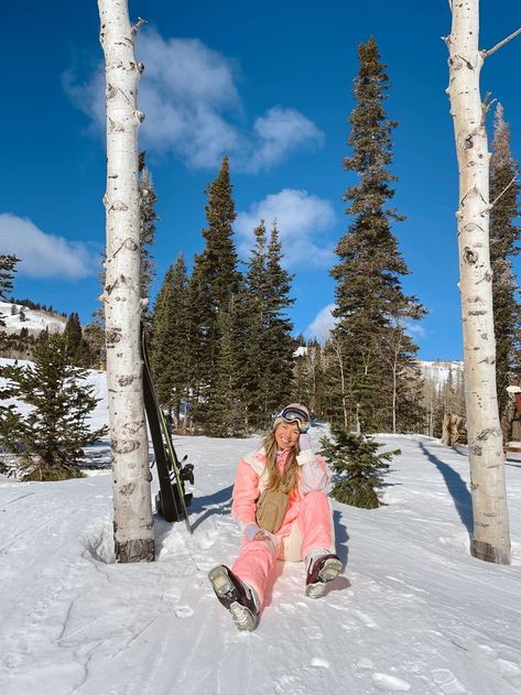 Ski outfit | Park City Utah Park City Utah Skiing, Park City Utah Winter, Utah Aesthetic, Skiing Aesthetic, Utah Skiing, Ski Outfit, Park City Utah, Ski Trip, Park City