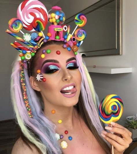 Candy Land Couples Costume, Candy Headpiece Diy, Candy Shop Costume, Candy Land Hair Ideas, Lollipop Costume Women, Candy Land Costumes Women Diy, Candy Crown Diy, Candy Clown Costume, Diy Candy Land Costumes