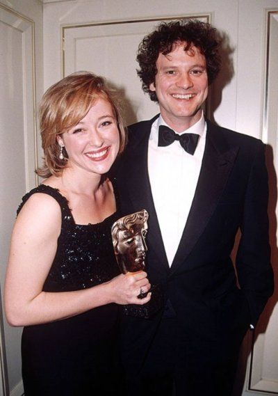 Colin Firth & Jennifer Ehle - Jennifer Ehle wins the 1996 BAFTA award for Best Actress in a TV show for her performance as Elizabeth Bennet in Pride and Prejudice (BBC, 1995) Jennifer Ehle, Darcy And Elizabeth, Lizzie Bennet, Becoming Jane, Jane Austin, Elizabeth Bennet, Jane Austen Books, Mr Darcy, Colin Firth