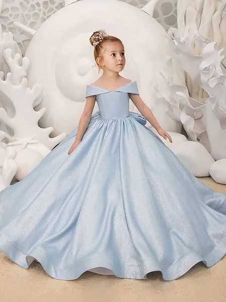 Products Flower Girl Dresses Blue, Long Flower Girl Dresses, Cheap Flower Girl Dresses, Satin Ball Gown, Real Princess, Girls Dresses Online, Kids Gown, Big Bow, Princess Style