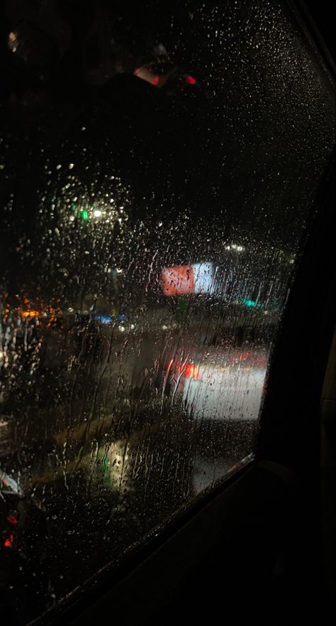 Fake Rainy Night Snap, Night Car Snap Pic Rain, Rainy Car Snap, Rain Fake Snap, Rainy Night Snap, Night Aesthetic Rain, Night Rain Snap, Alcohol Pictures, Weather Aesthetic