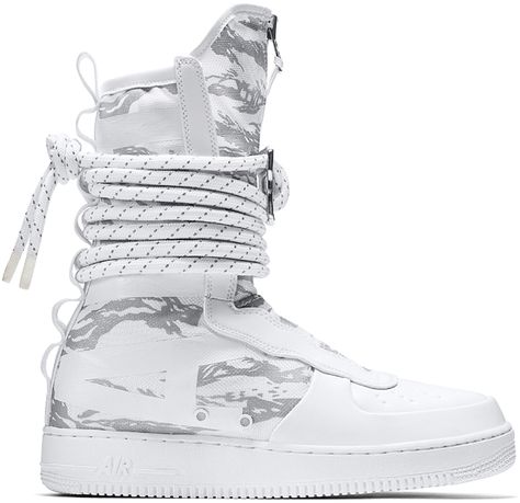 Lace Nike Shoes, Nike Shoes High Tops, Nike Sf Air Force 1, Winter Camo, Nike Sf, Camo Sneakers, Romantic Videos, Camo Shoes, Cyberpunk Clothes