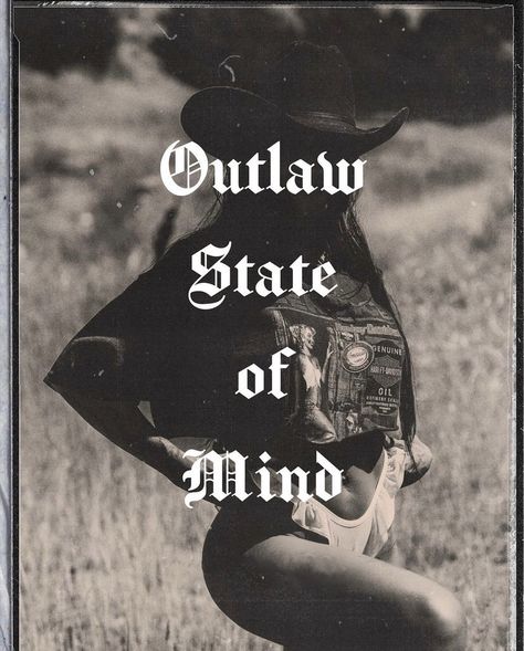 Cowgirl Grunge Aesthetic, Outlaw Aesthetic, Tundra Overland, Western Sayings, Whiskey Woman, Punchy Aesthetic, Divorce Photoshoot, Desert Woman, Eye Lightening