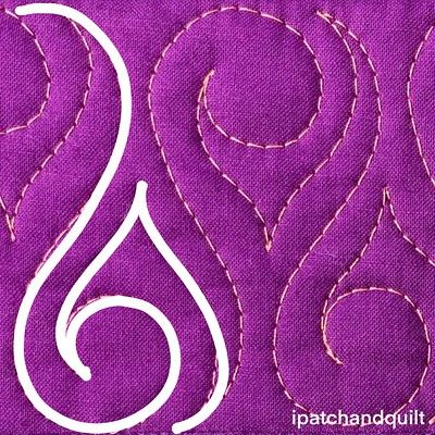 FMQ Ribbon Candy – Swirl Point | ipatchandquilt Quilting Feathers Free Motion, Fmq Designs For Squares, Fmq Border Designs, Pantographs For Longarm Quilting Free, Freeform Quilting, Curved Lines Pattern Design, Straight Line Quilting Designs, Cutie Frame, Freemotion Quilting Designs