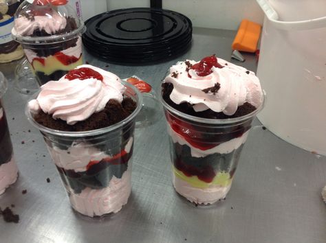 Chocolate Parfait cups with Strawberry icing and filling and Bavarian cream Chocolate Cake Parfait Cups, Cake Parfait Cups, Cake Parfait, Chocolate Parfait, Strawberry Icing, Parfait Cups, Parfait Desserts, Bavarian Cream, Couples Hugging