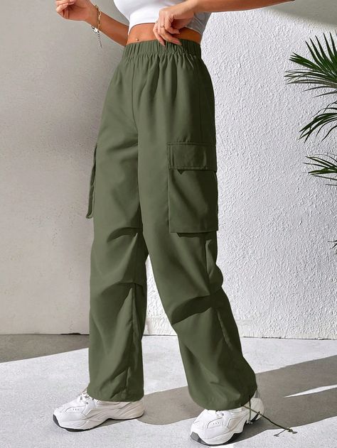 Olive Green Casual Collar  Woven Fabric Plain Parachute Embellished Non-Stretch  Women Clothing Olive Green Casual Outfits, Olive Green Cargo Pants Outfit, Green Sweatpants Outfit, Cargo Dress, Cargo Dress Pants, Minimalist Wardrobe Capsule, Outfits Con Jeans, Blazer Outfits Casual, Oversized Pants