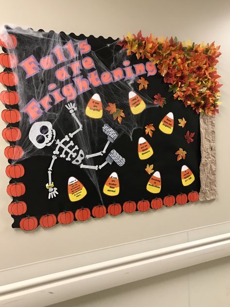 Fall risk, hospital, bulletin board, Halloween Halloween Employee Board, Hospital Fall Decorations, Halloween Door Decorations Physical Therapy, Nursing Home Fall Decorating Ideas, Memory Care Bulletin Board, Fall Bulletin Boards Nursing Home, Falls Prevention Bulletin Board, Hospital Employee Bulletin Board Ideas, Er Bulletin Board Ideas