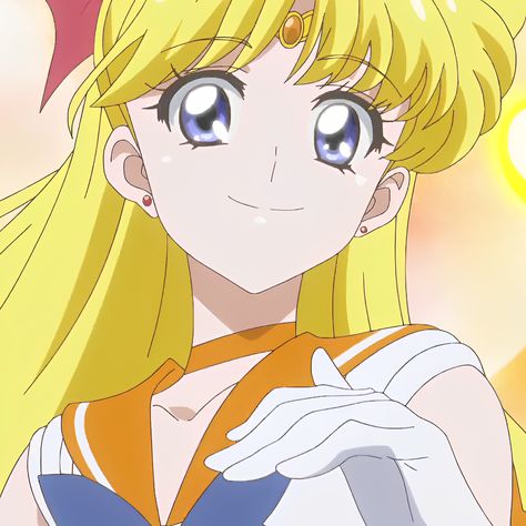 𝒔𝒂𝒊𝒍𝒐𝒓 𝒎𝒐𝒐𝒏 𝒄𝒓𝒚𝒔𝒕𝒂𝒍 Crystal Sailor Moon, Tuxedo Mask Sailor Moon Crystal, Sailor Saturn Crystal, Bloom Winx, Moon Icon, Sailor Moon Crystal Mamoru, Bloom Winx Club, Minako Aino, Sailor Senshi