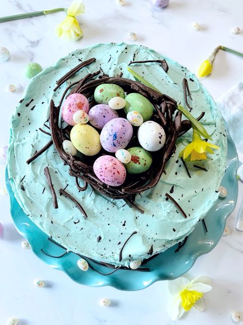 Speckled Egg Cake, My Country Table, Easter Dessert Table, Chocolate Nests, Moist Vanilla Cake, Egg Cake, Robin Egg Blue, Easter Desserts Recipes, Country Table