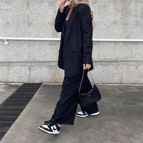 All Posts • Instagram Nike Low Dunks Outfit, Nike Dunk High Outfit, Nike Dunk Low Outfit Woman, Outfit Dunk, Dunk High Outfit, Low Dunks Outfit, Dunk Low Outfit Women, Nike Dunk Outfit, Outfits Jordans