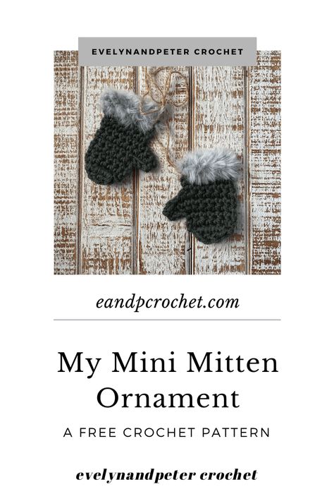 A free beginner crochet pattern for DIY mitten Christmas tree ornaments by Evelyn And Peter. Hygge Crochet, Diy Mittens, Xmas Crochet, December Days, Crochet Christmas Tree, Mitten Ornaments, Crocheted Christmas, Crochet Christmas Trees, Crochet Ornaments