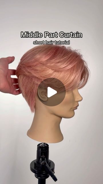 Short Hair With Curtains Bangs, How To Do Curtain Bangs Short Hair, Short Curtain Haircut, 360 Short Haircut For Women, Middle Part Short Haircut, Flow Middle Part, Middle Part Short Hairstyles, Short Haircut Tutorial Step By Step, Short Haircut Video