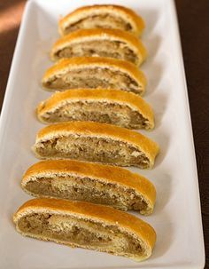 Nut roll recipe - A Christmas tradition, and this is by far the best recipe I have ever found. Nut Roll Recipe, Nut Roll, Brown Eyed Baker, Nut Rolls, Fresh Cake, Kolaci I Torte, Vegetarian Cake, Hungarian Recipes, Roll Recipe