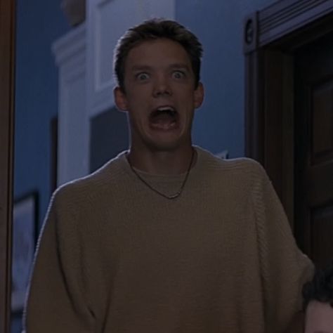 Stu Macher Icon, Ill Be Right Back, Stu Macher, Scream 1996, Be Right Back, Scream