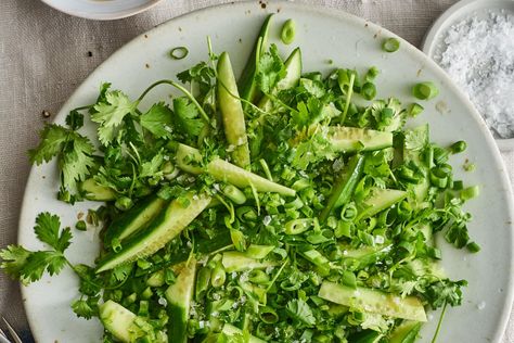 Good things happen when you replace lettuce with cilantro. Tiger Salad, Crispy Potato Bites, Chipotle Tofu, Spicy Cucumber Salad, Ricotta Gnocchi, Box Recipes, Summer Foods, Tofu Dishes, Potato Bites