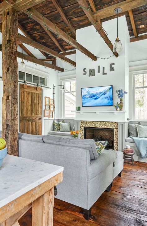 Most Beautiful Rooms of the Year - This Old House Cottage Style Homes Interior, Modern Cottage Living Room, Modern Cottage Decor, Cottage Style Bedrooms, One Room Schoolhouse, Modern Cabin Decor, Modern Cottage Style, Cottage Style Interiors, Popular Living Room