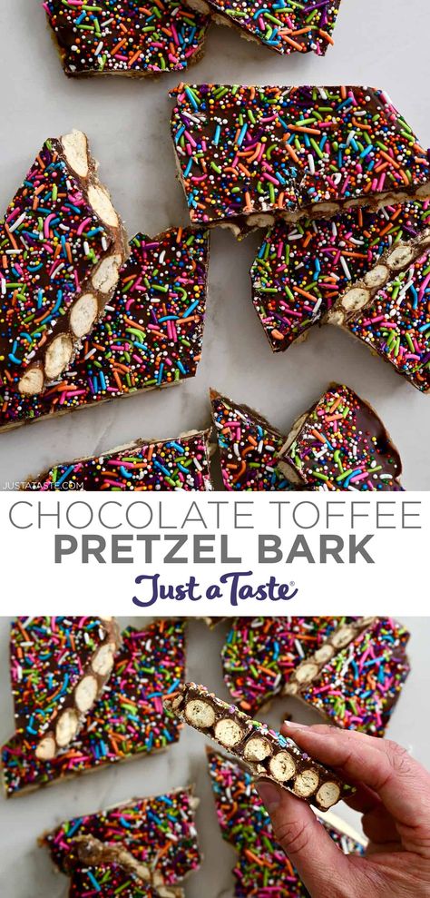 Chocolate Toffee Pretzel Bark is a sweet-meets-salty holiday dessert recipe that’s so easy to make, incredibly delicious and great for gifting! #justatasterecipes Chocolate Toffee Pretzel Bark, Toffee Pretzel Bark, Pretzel Toffee Bark, Pretzel Bark Recipes, Saltine Cracker Toffee, Salty Desserts, Pretzel Bark, Saltine Cracker, Toffee Bark