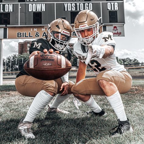 Part two ✌🏻with the Mac football varsity crew!! Can you tell that these photos were a blast to create?! My kiddos play football, and our family has been tried and true Bears fans for years, so this shoot let my creativity and passion run wild! We’re so excited to be a part of this football program. It’s in an exciting phase with so many young gentleman that are fired up. I’m excited to watch this team over the next handful of years!!! 🏈 Just obsessed with all the Sportraits happening arou... Two Football Players, Football Friends Pictures, Senior Football Team Picture Ideas, Individual Football Poses, Football Mini Session Photography, Football Sibling Pictures, Peewee Football Pictures, Football Pics Ideas, Football Fire Pictures