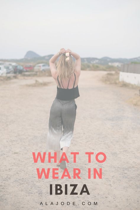 Going on holiday to Ibiza and not sure what to packing? This packing guide will help you with everything you need to know about packing for Ibiza. As you'll find out, choosing what to wear in Ibiza is simpler than you might think. Ibiza Holiday Outfits, Ibiza Outfit Inspiration, Pikes Ibiza Fashion, Outfits For Ibiza, Cafe Mambo Ibiza Outfit, Ibiza Outfits Over 40, Ibiza 2024 Outfits, Hi Ibiza Outfit, Ibiza Outfits 2024