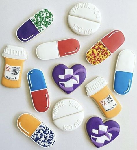 Pharmacy Cake, Medical Cookies, Nurse Cookies, Me In The Morning, Cookies Cupcake, Pharmacy Student, Sugar Cookie Designs, Hospital Staff, Creative Cookies