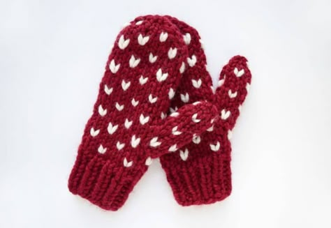 Little Hearts Mittens – Free Pattern Knitted Mittens Pattern, Chique Outfit, Holiday Knits, Knitted Mittens, Loom Knit, Crochet Mittens, Mittens Pattern, Fair Isle Pattern, Knit Mittens