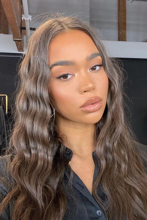 'Taupe brunette' is 2024's coolest colour trend (literally) - we love it styled silky straight, braided or with soft mermaid waves. 📷:michelledomingos Mermaid Hair Brunette, Braided Waves, Spring Hair Trends, Cool Hairstyles For Girls, Mermaid Waves, Colour Trend, Glamour Uk, Spring Hairstyles, Summer Hair Color