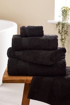 Fancy Towels, Mens Room Decor, Egyptian Cotton Towels, Black Bath, Black Towels, Blanket Black, Bath Towels Luxury, Large Baths, Luxury Towels