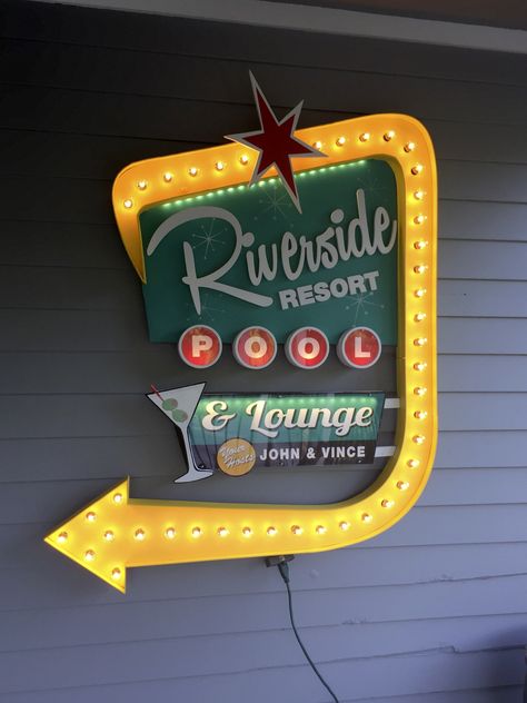 My custom hand-made retro sign for poolhouse. Pylon Sign, Event Entrance, Retro Signage, Neon Box, Pizza Branding, Urban Lighting, Food Projects, Retro Sign, Outdoor Restaurant