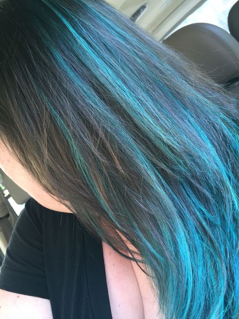 Aqua, teal, turquoise, peacock, BLUE highlights on brown hair <L O V E> Light Brown Hair With Teal Highlights, Teal Highlights In Brown Hair, Blue Highlights In Brown Hair, Highlights In Brown Hair, Teal Highlights, Highlights On Brown Hair, Blue Highlights, Colorful Hair, Teal Turquoise