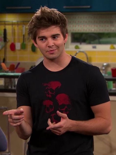 Jack Griffo in The Thundermans (Season 4) - Picture 3 of 9 Billy Thunderman, Bradley Steven Perry, Max Thunderman, Jack Griffo, Fictional Character Crush, Foto Gif, Henry Danger, Nickelodeon Shows, Kids Tv Shows