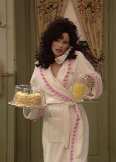 Miss Fine, Nanny Outfit, Fran Fine Outfits, Mode Rihanna, Fran Drescher, Fran Fine, The Nanny, Just Girl Things, Just Girly Things