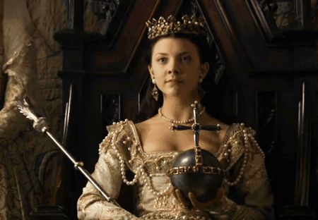 Anne Boleyn Aesthetic, Natalie Dormer Anne Boleyn, The Tudors Costumes, The Tudors Tv Show, Tudor Dress, Tudor Costumes, Tudor Dynasty, The Tudors, Catherine Of Aragon