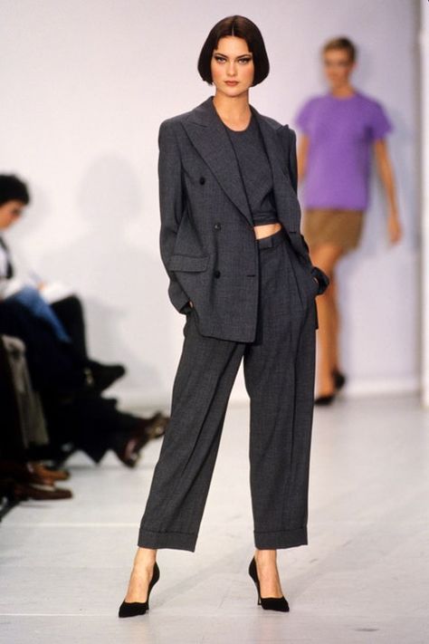 Michael Kors Fall, Original Supermodels, Corporate Fashion, Design Moda, Michael Kors Collection, 2000s Fashion, Business Fashion, Wearing Black, Couture Fashion