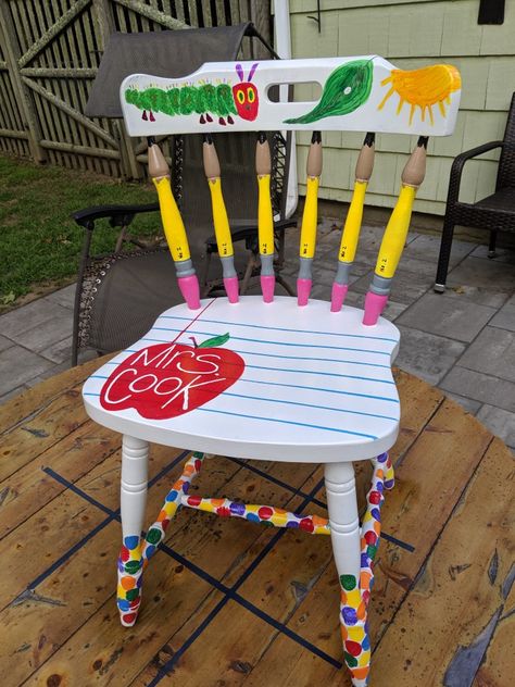 Teacher Chair For Carpet, Teacher Furniture Ideas, Wooden Teacher Chair, Teacher Read Aloud Chair, Painted Teacher Chair Classroom, Painted Classroom Chair, Classroom Chair Ideas, Classroom Rocking Chair Teachers, Teacher Chairs For Classroom Diy