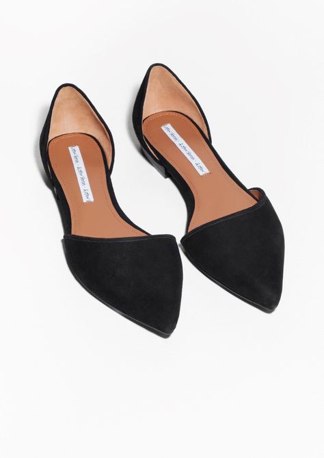 & Other Stories | Pointy Suede Flats Pointy Flats Outfit, Work Flats Shoes, Total Girl, Black Oxford Shoes, Pointy Flats, Basic Wardrobe, Black Flats Shoes, Clothing Online Shop, Pointed Flats