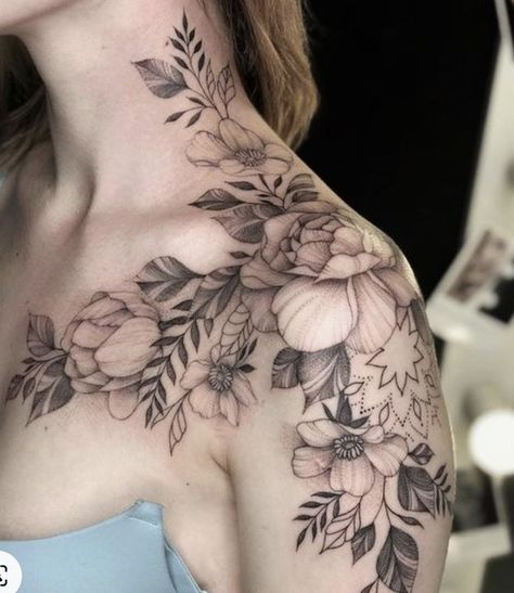 Shoulder Cap Tattoo, Floral Tattoo Shoulder, Upper Arm Tattoos, Floral Tattoo Sleeve, Flower Sleeve, Delicate Tattoo, Flower Tattoo Sleeve, Tatuaje A Color, Shoulder Tattoos For Women