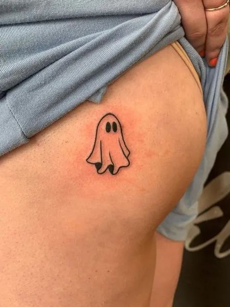 Ghost Butt Tattoo Jack O Lantern Tattoo Small, Ghost Tattoo Patchwork, Ghost Ankle Tattoo, Ghost Emoji Tattoo, Ghost Patchwork Tattoo, Ghost Holding Balloon Tattoo, Punny Small Tattoos, Small Spooky Tattoos For Women, Ghost Pumpkin Tattoo