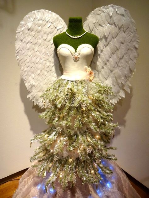 Sugar Angel Mannequin Dress Form Tree at Festival of Trees Orlando Museum of Art - Celebrating 30 Years!  Take the full photo tour! Diy Christmas Party Decor, Dress Form Decor, Mannequin Decor, Christmas Party Decorations Diy, Orlando Museum Of Art, Dress Form Christmas Tree, Mannequin Christmas Tree, Festival Of Trees, Diy Christmas Party