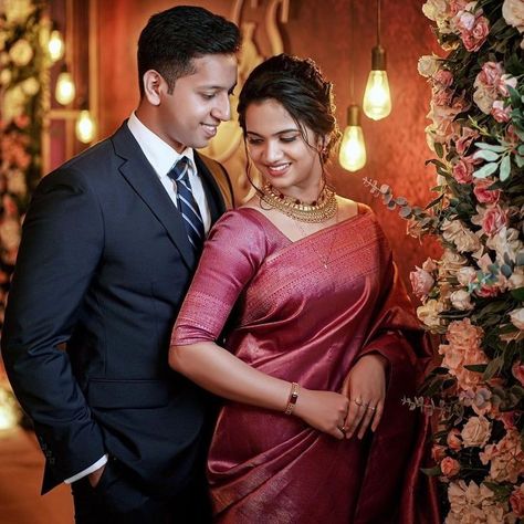 10+ Most Amazing Wedding Photographers In Kochi – Check It Out! - SetMyWed Indian Wedding Reception Couple Poses, Reception Photoshoot Poses, Bengali Reception Couple Shoot, Marriage Anniversary Photoshoot, Reception Couple Poses, Anniversary Couple Photoshoot, Reception Poses, Reception Photoshoot, Engagement Portraits Poses