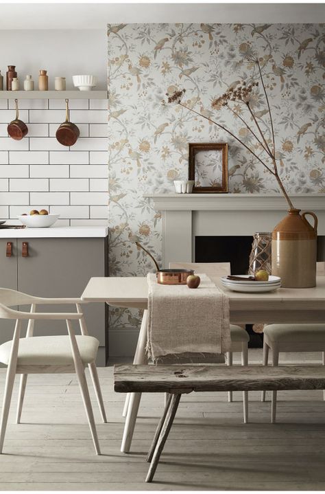 Wallpaper and Paint Combinations Chimney Breast Wallpaper, Kitchen Wallpaper Design, Paint Combinations, Floral Room, Chimney Breast, Best Paint Colors, Bird Wallpaper, Dining Room Inspiration, Kitchen Wallpaper