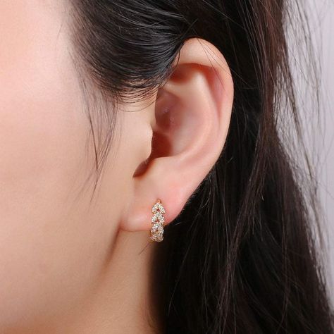 #Emerald #Sapphire #ruby #RoundStud #CircleStud #SmallStud #GoldLeafStuds #Pearl #Tiny #Minimalist #diamond #hoops #dropearring #StarStudEarrings #DaintyGoldStar #Stud #Earrings #tragusearring #trendy #gold #conchearring #silver #2023 Gold Earrings Studs Simple, Small Earrings Gold, Simple Gold Earrings, Neck Pieces Jewelry, Leaf Earring, Gold Earrings Models, Diamond Earrings Design, Earring Hoop, Gold Rings Fashion