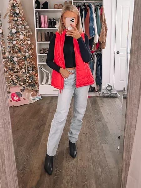 Love this red puffer vest from #amazon - wearing a small in the top & vest and 2 in the jeans! Red Vest Outfits For Women, Red Puffer Vest Outfit, Red Vest Outfit, Dream Closet Clothes, Japan Fits, Puffer Vest Outfit, Vest Outfits For Women, Red Puffer Vest, Vest Outfit