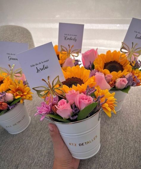 Cute Birthday Nails, Mother's Day Flowers, Card Quotes, Robert Browning, Flower Gift Ideas, Cute Birthday, Birthday Nails, Buckets, Place Cards