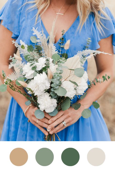 Carnation And Eucalyptus Bouquet, Bouquet Tips, Homemade Bouquet, Eucalyptus Wedding Bouquet, White Carnations, Free Wedding Planning Checklist, Eucalyptus Bouquet, Greenery Bouquet, White Carnation