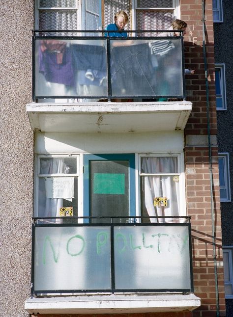 estate: post-industrial ruin at the end of thatcher's britain - i-D Environment Photography, Haircut Selfie, Photo Hijab, Council Estate, Cute Hairstyle, London Photographer, Social Housing, Hijab Girl, Travel Outdoors