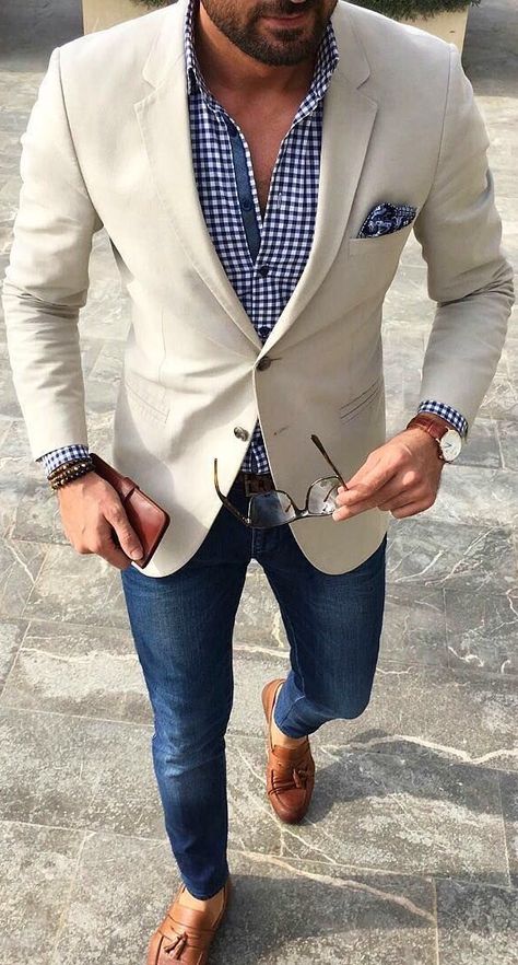 Sport Coat Outfit, New York Luxury, Blue Tuxedo, Stylish Mens Suits, Blazer Outfits Men, Smart Casual Menswear, Mens Business Casual Outfits, Tuxedo Shirt, Mens Fashion Blazer