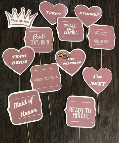 Bride To Be Props Printable, Simple Bridal Shower Ideas At Home, Bride To Be Decoration Ideas Diy, Bridal Shower Backdrop Ideas Diy, Bride To Be Theme Ideas, Bride To Be Props, Bride To Be Decoration Ideas At Home, Mayon Dress, Fun Wedding Trends