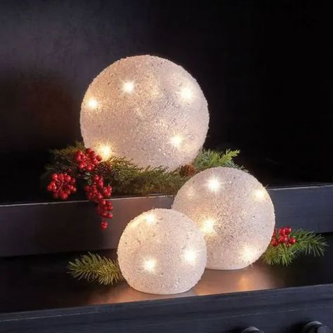 Winter holidays are a magical time, so get ready to embrace the winter wonderland spirit with these fantastic snowball-themed decor ideas! Snowballs decor can add a whimsical touch to your festive celebrations. Whether you're longing for snow inside your home or want to add a touch of frosty charm to your outdoor space, these snowball decor suggestions will surely inspire you. Indoor Snowball Fun: Create a playful atmosphere by crafting soft fabric snowballs for a spirited indoor snowbal... Snowball Candles, Indoor Snowballs, Snowball Ornament, Snowflake Cutouts, White Confetti, Traditional Ornaments, Snowflake Shape, White Balloons, Frame Wreath