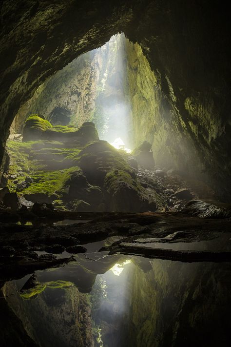 Landscape Concept, The Cave, Fantasy Art Landscapes, Environment Concept Art, Pretty Places, Fantasy Landscape, Beautiful World, The Light, Mother Nature