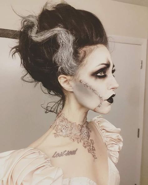 Bride Of Frankenstein Dress, Frankenstein Bride Of Frankenstein, Bride Of Frankenstein Makeup, Frankenstein Makeup, Bride Of Frankenstein Halloween, Bride Of Frankenstein Costume, Frankenstein Bride, Makeup Zombie, Frankenstein Costume